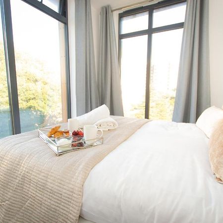* Panoramic Penthouse With Sea & City Views Борнмут Екстер'єр фото