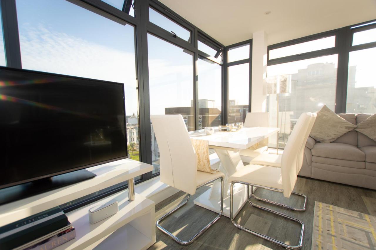 * Panoramic Penthouse With Sea & City Views Борнмут Екстер'єр фото
